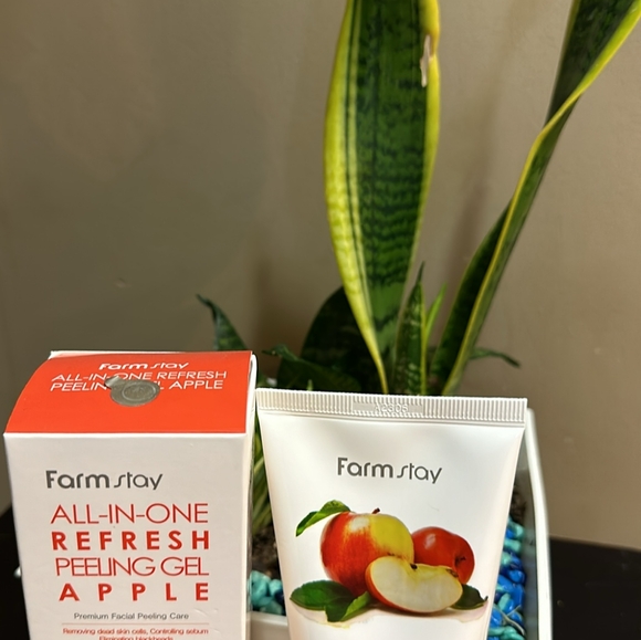 All-In-One Refresh Peeling Gel Apple | Korea  Beauty Products - Picture 3 of 3